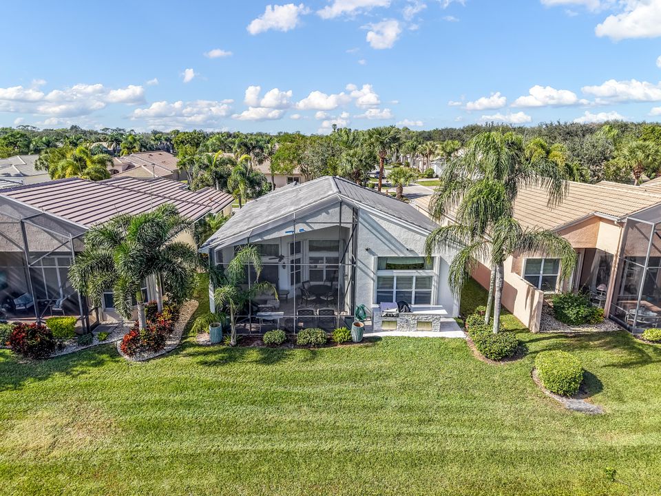 For Sale: $799,000 (3 beds, 2 baths, 2347 Square Feet)