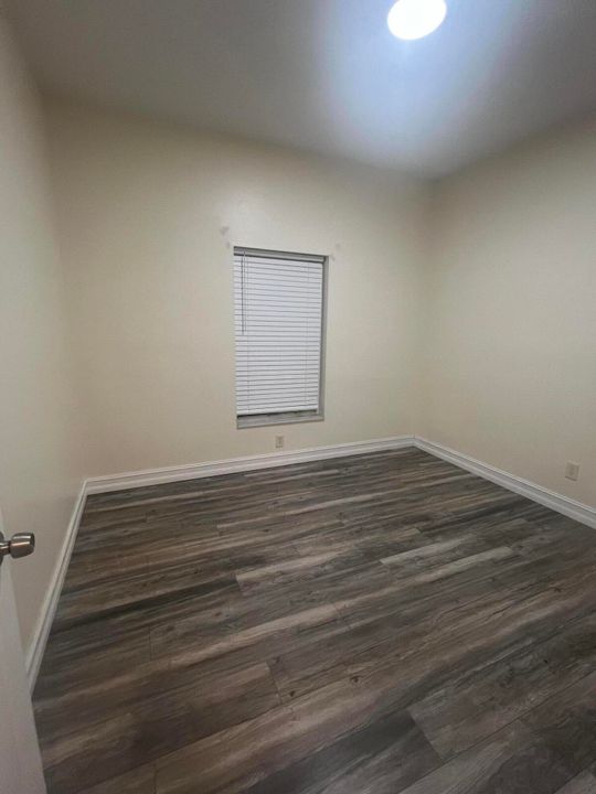 For Rent: $2,900 (3 beds, 2 baths, 1536 Square Feet)