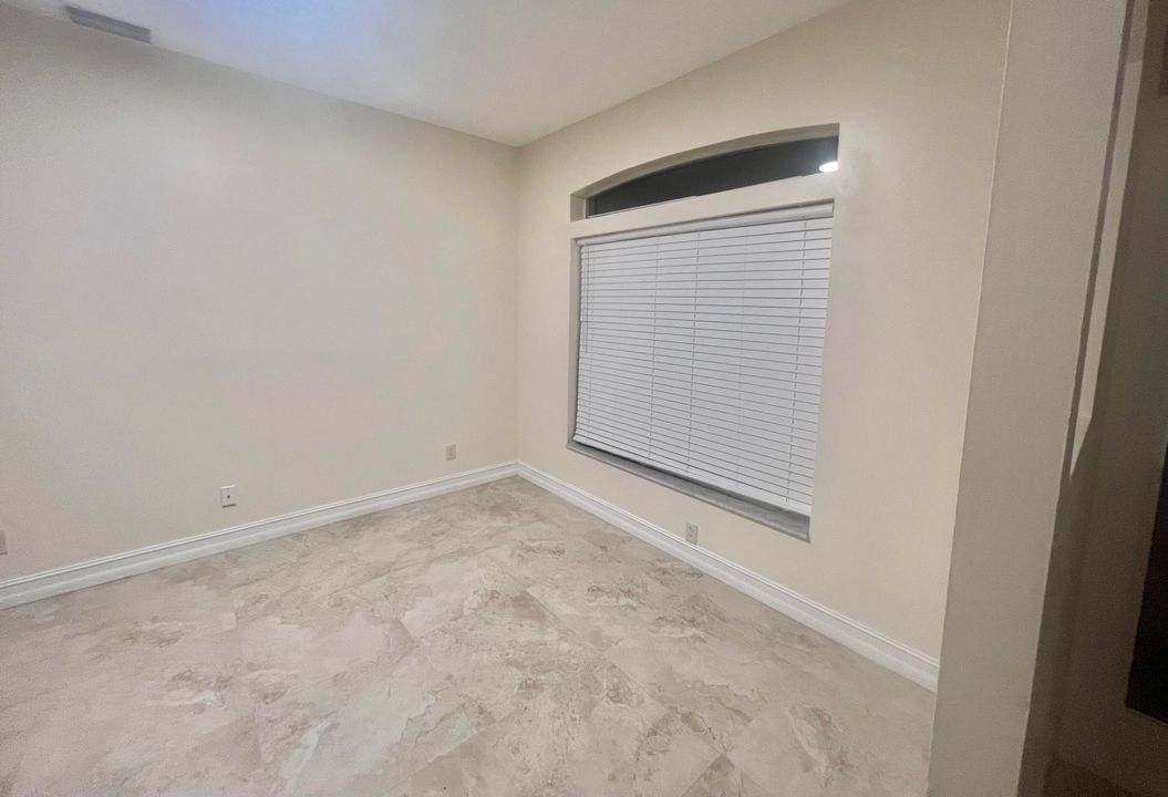 For Rent: $2,900 (3 beds, 2 baths, 1536 Square Feet)