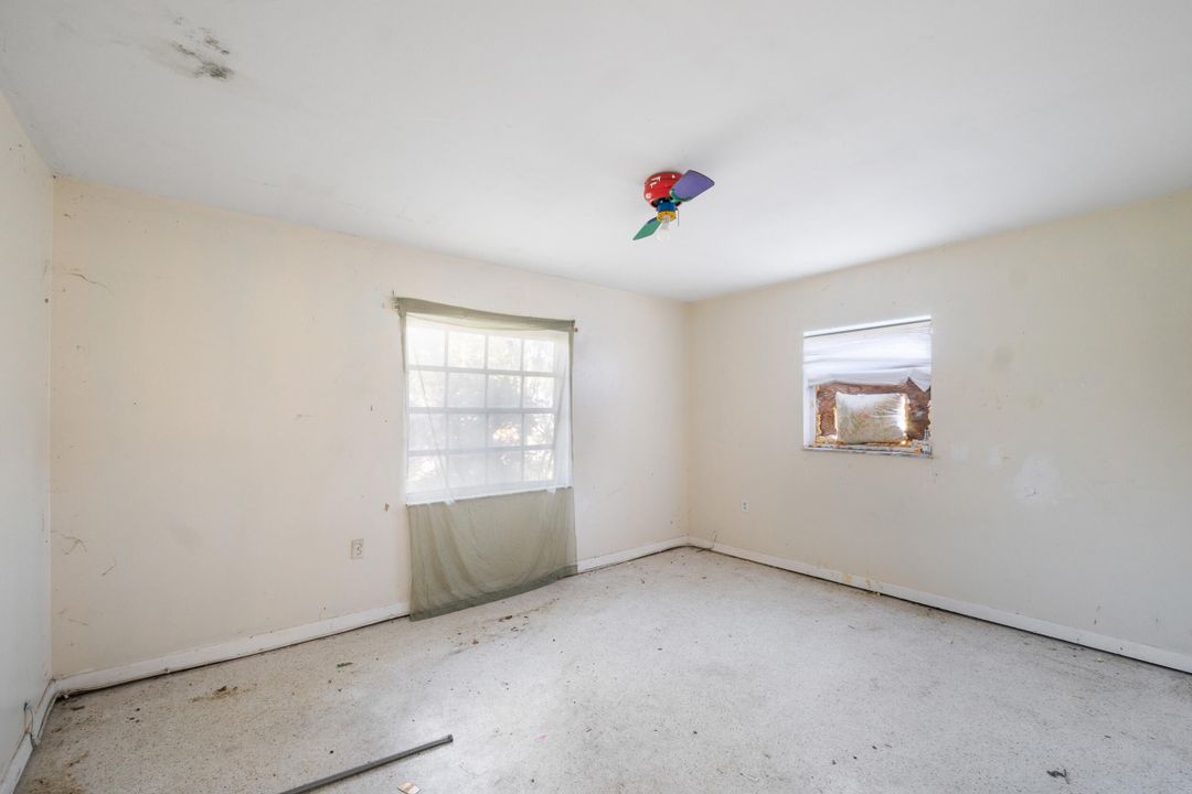 Active With Contract: $199,000 (4 beds, 2 baths, 1867 Square Feet)