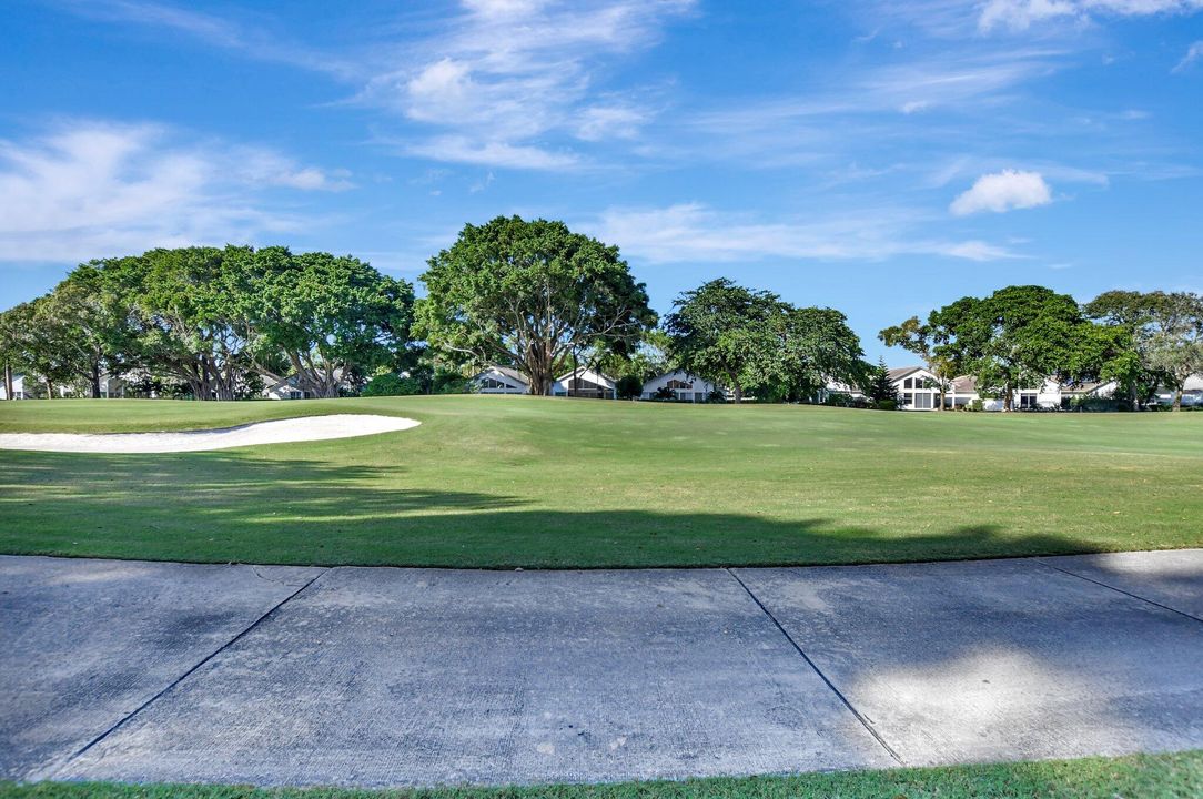 For Sale: $698,000 (3 beds, 2 baths, 1642 Square Feet)