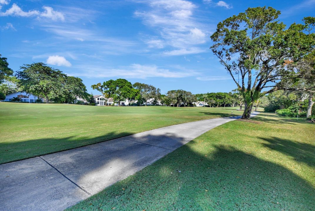 For Sale: $698,000 (3 beds, 2 baths, 1642 Square Feet)