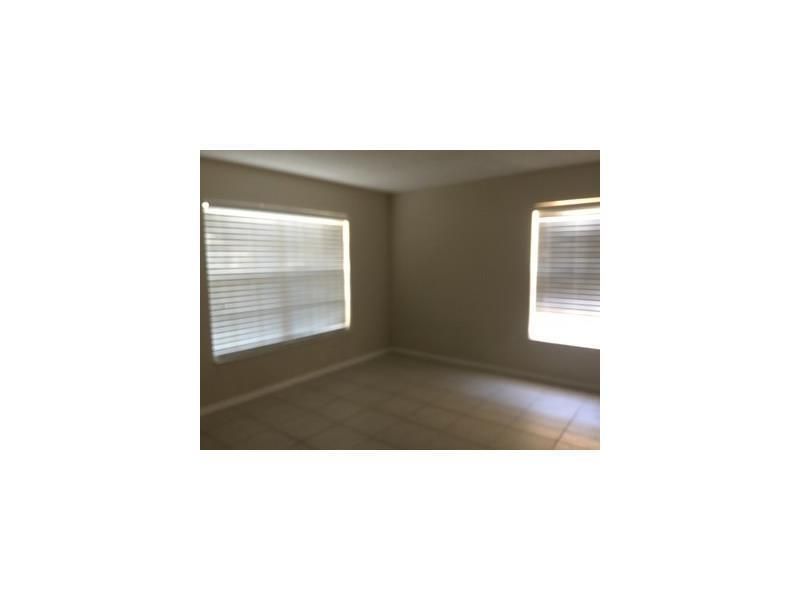 For Rent: $3,675 (4 beds, 2 baths, 2188 Square Feet)