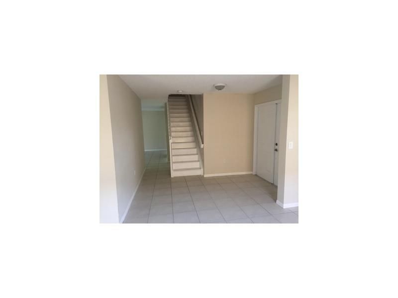 For Rent: $3,675 (4 beds, 2 baths, 2188 Square Feet)