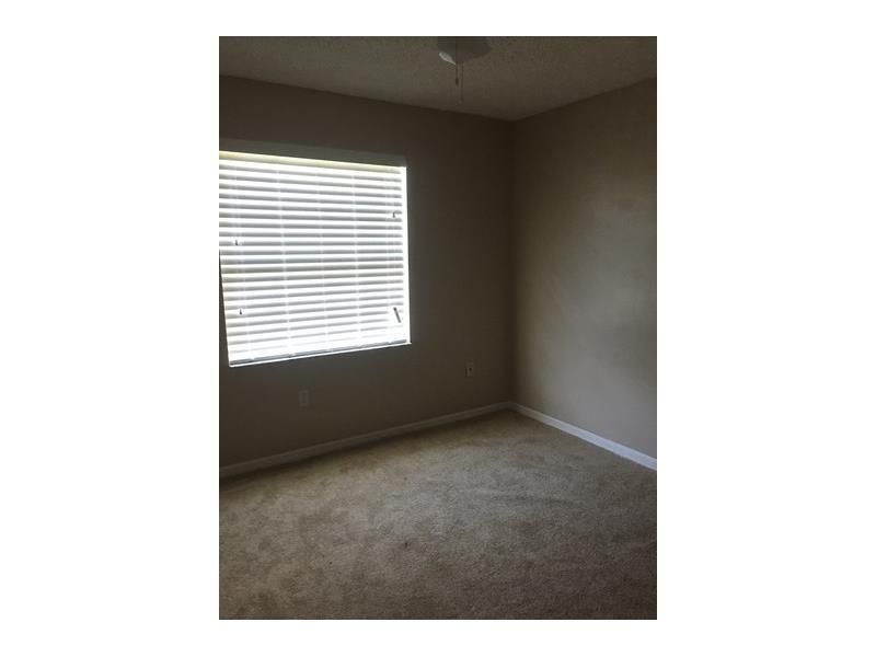 For Rent: $3,675 (4 beds, 2 baths, 2188 Square Feet)