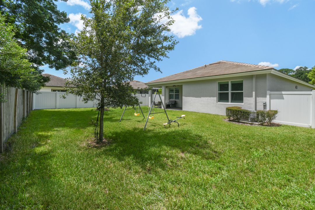 For Sale: $615,000 (3 beds, 2 baths, 1808 Square Feet)