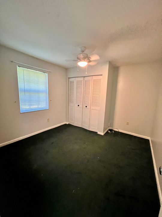 For Rent: $3,800 (4 beds, 2 baths, 1316 Square Feet)