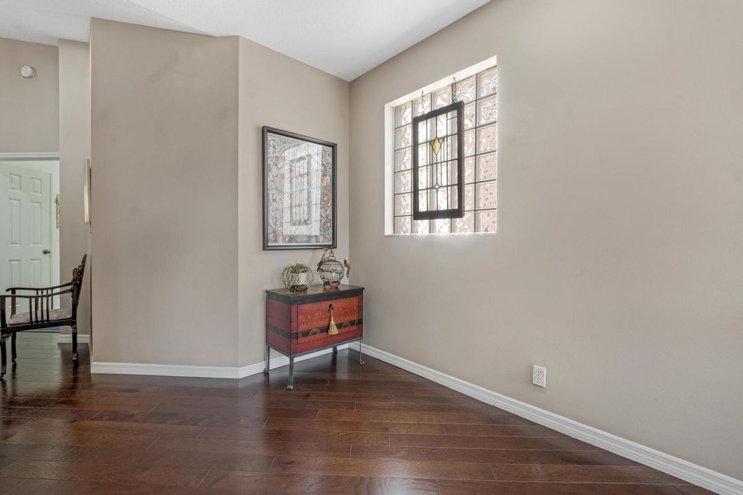 For Sale: $499,900 (3 beds, 2 baths, 1778 Square Feet)