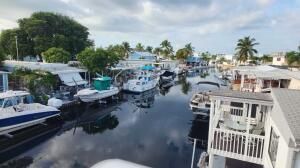 For Sale: $1,392,000 (3 beds, 2 baths, 2064 Square Feet)