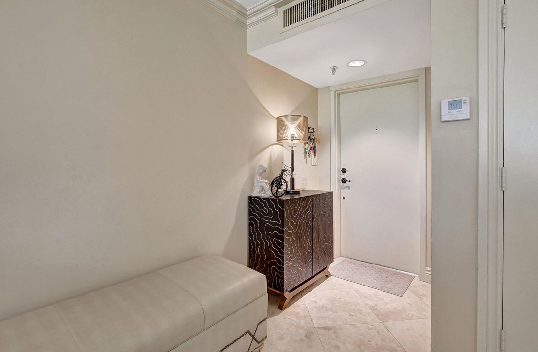 For Sale: $489,000 (2 beds, 2 baths, 1460 Square Feet)