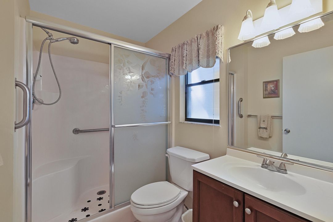 For Sale: $169,900 (2 beds, 2 baths, 960 Square Feet)