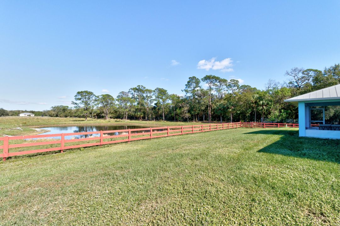 Active With Contract: $824,500 (3 beds, 2 baths, 2093 Square Feet)