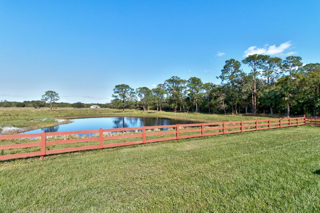 Active With Contract: $824,500 (3 beds, 2 baths, 2093 Square Feet)