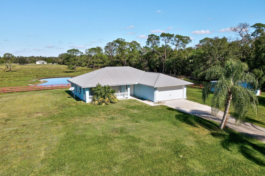 Active With Contract: $824,500 (3 beds, 2 baths, 2093 Square Feet)