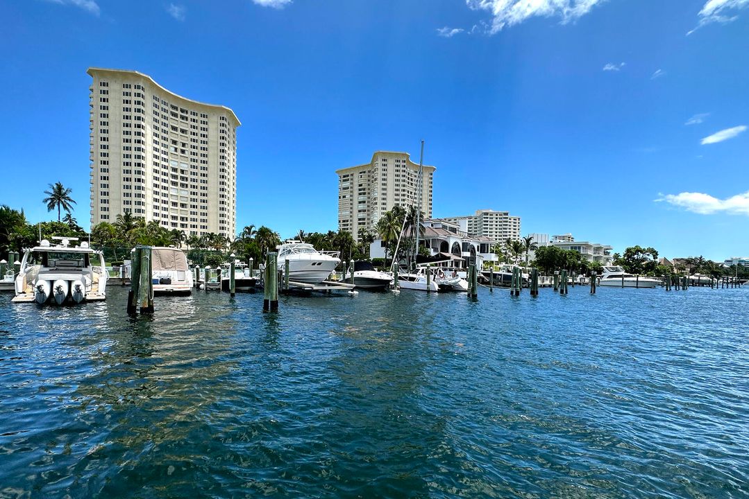 For Sale: $1,500,000 (2 beds, 2 baths, 1614 Square Feet)