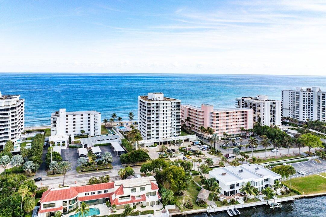 For Sale: $1,599,000 (2 beds, 2 baths, 1745 Square Feet)