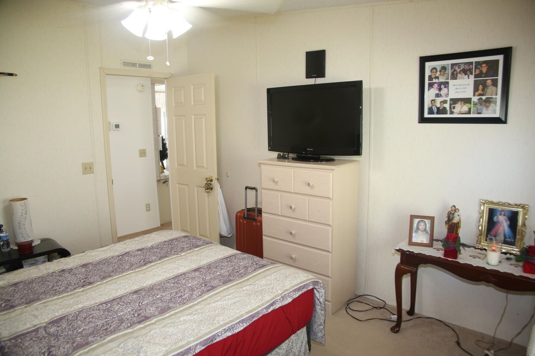 For Sale: $110,000 (2 beds, 2 baths, 1120 Square Feet)