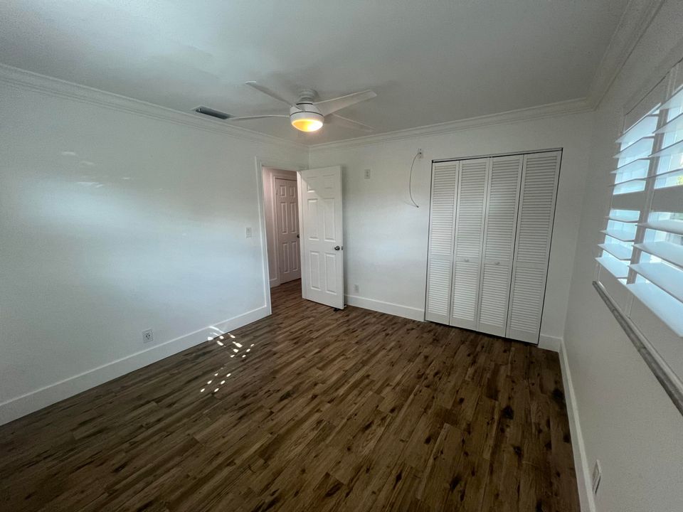 For Rent: $4,500 (3 beds, 2 baths, 1118 Square Feet)