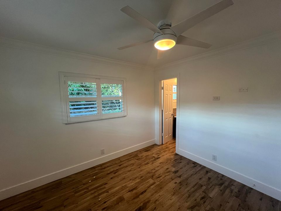 For Rent: $4,500 (3 beds, 2 baths, 1118 Square Feet)