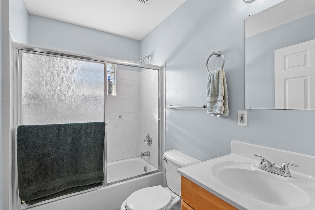 For Sale: $449,000 (3 beds, 2 baths, 1413 Square Feet)