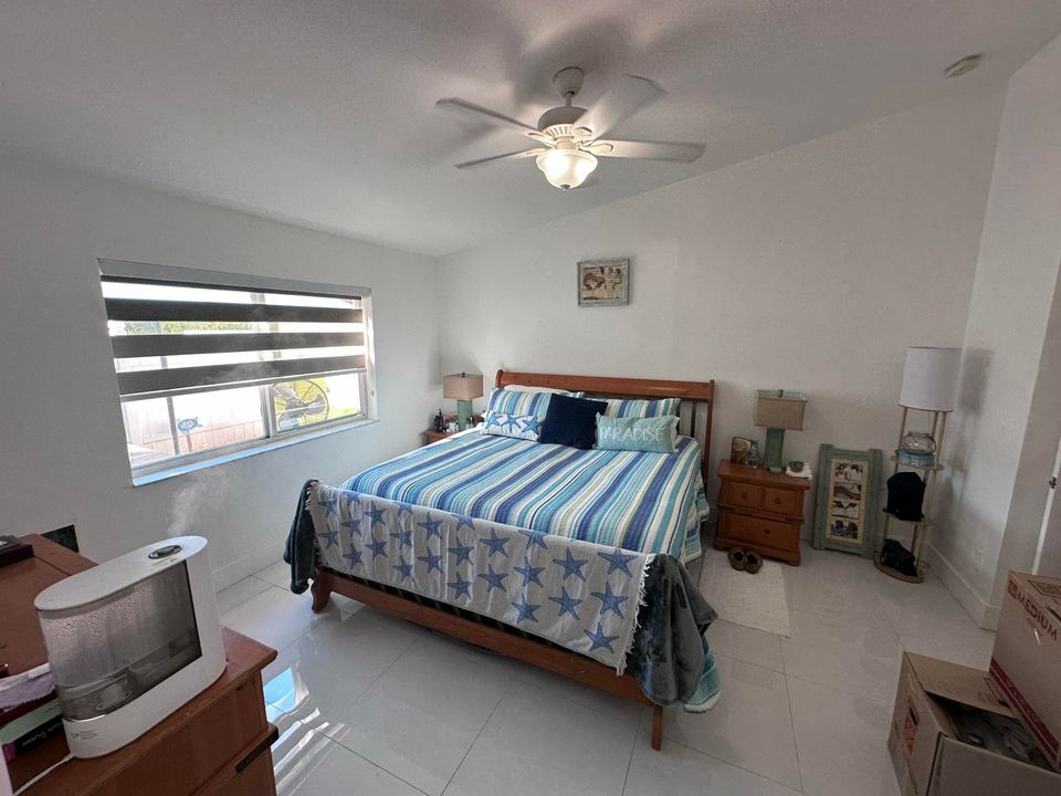 En Venta: $459,000 (3 camas, 2 baños, 1225 Pies cuadrados)