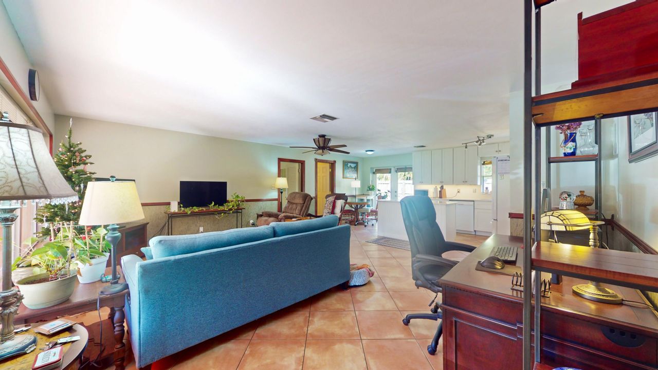 For Sale: $520,000 (3 beds, 2 baths, 1630 Square Feet)