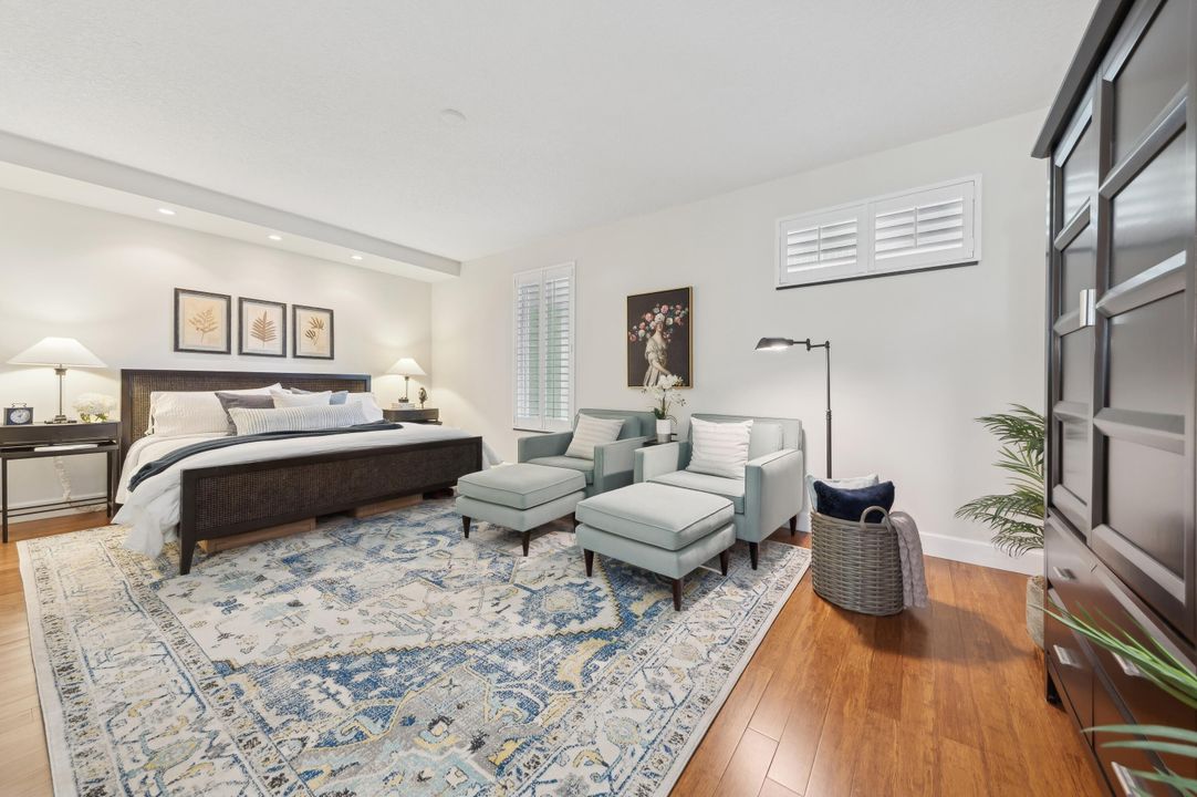 For Sale: $799,000 (2 beds, 2 baths, 1974 Square Feet)