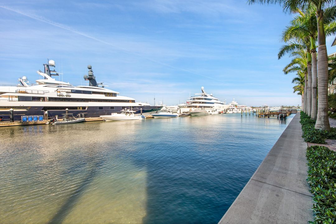 For Sale: $899,000 (3 beds, 2 baths, 2371 Square Feet)