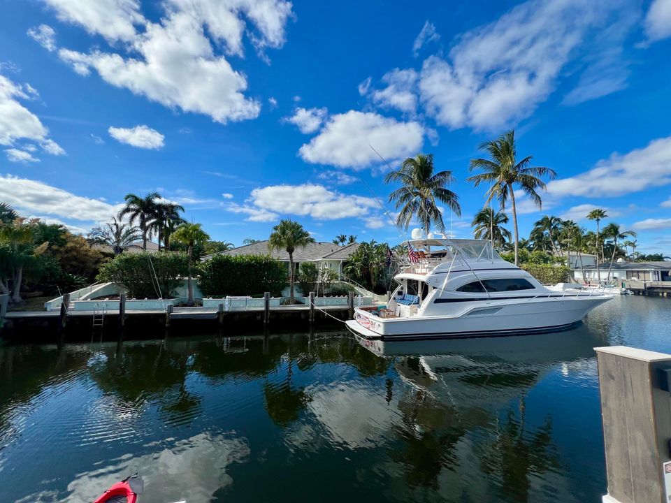 For Sale: $4,450,000 (4 beds, 2 baths, 2724 Square Feet)