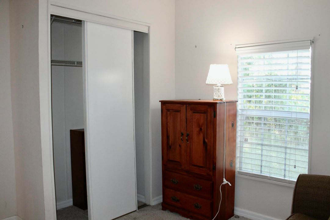 For Sale: $160,000 (2 beds, 2 baths, 826 Square Feet)