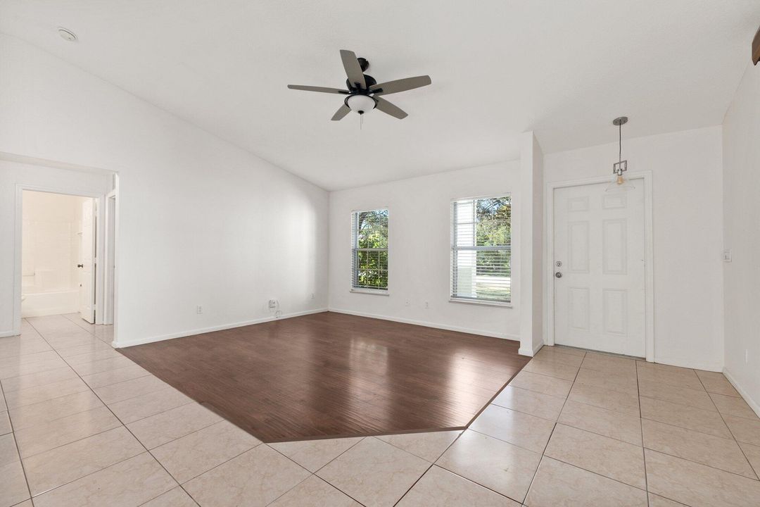 For Sale: $380,000 (3 beds, 2 baths, 1410 Square Feet)