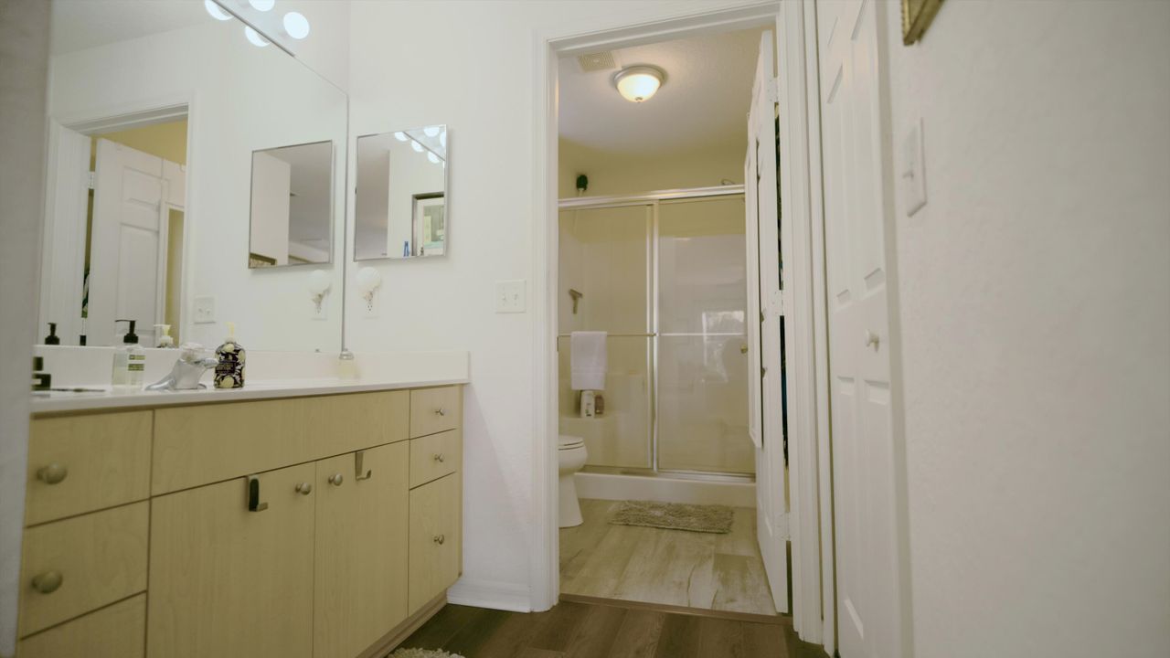 For Sale: $199,000 (3 beds, 2 baths, 1719 Square Feet)