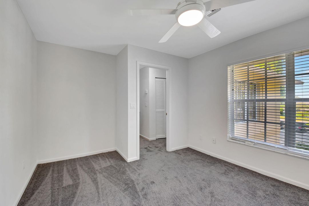 For Sale: $309,000 (2 beds, 2 baths, 1272 Square Feet)