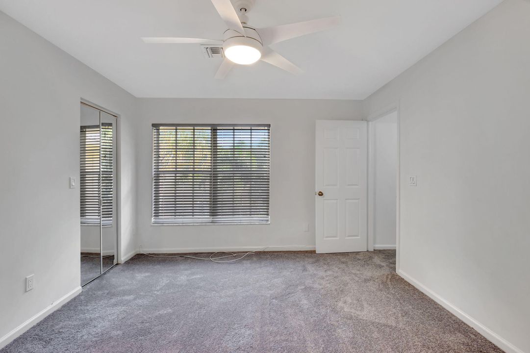 For Sale: $309,000 (2 beds, 2 baths, 1272 Square Feet)