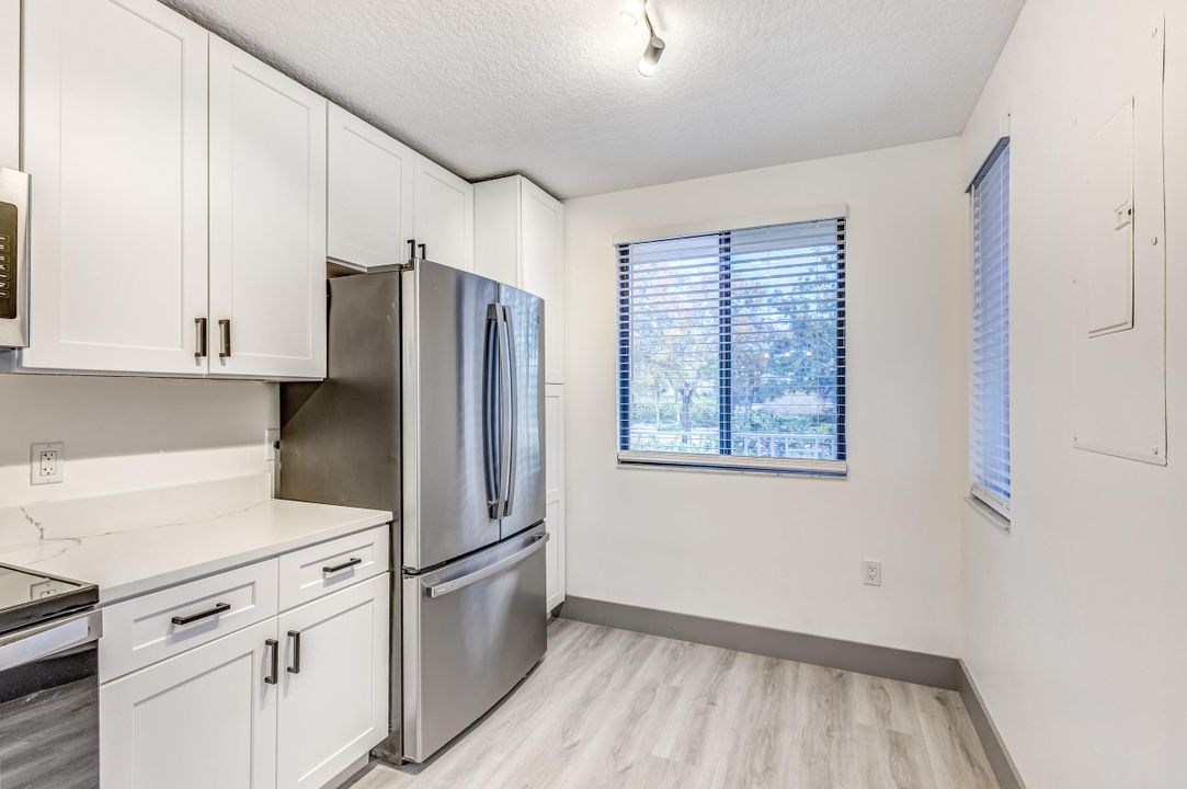 For Sale: $249,000 (2 beds, 2 baths, 1385 Square Feet)