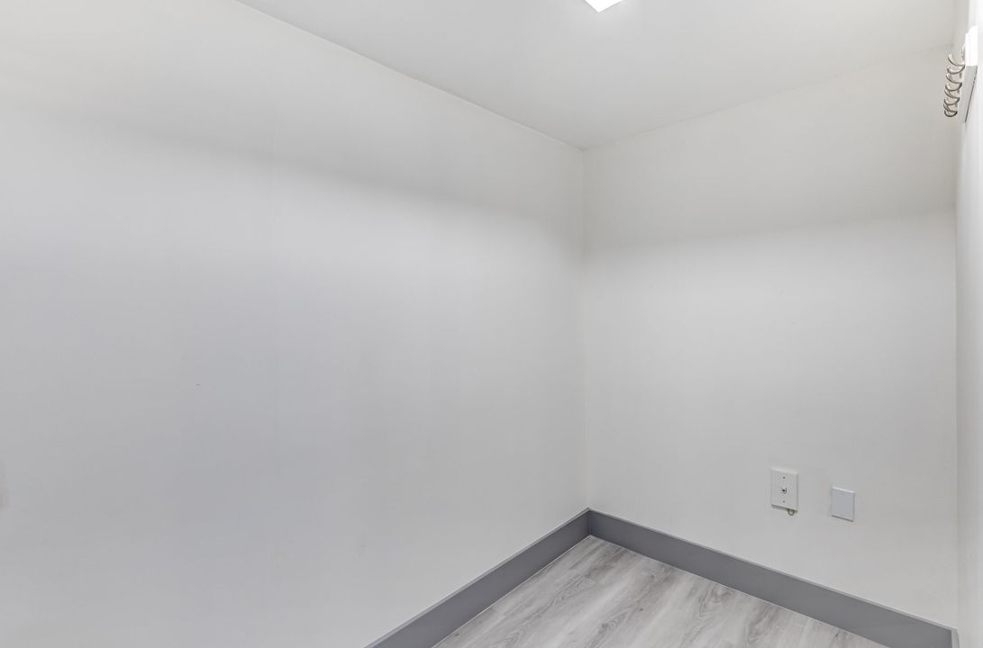 For Sale: $249,000 (2 beds, 2 baths, 1385 Square Feet)