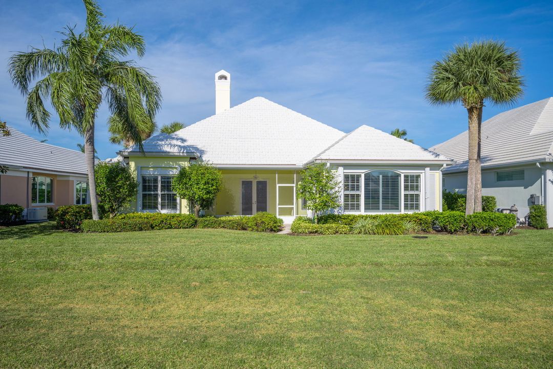 Active With Contract: $1,400,000 (3 beds, 3 baths, 2498 Square Feet)