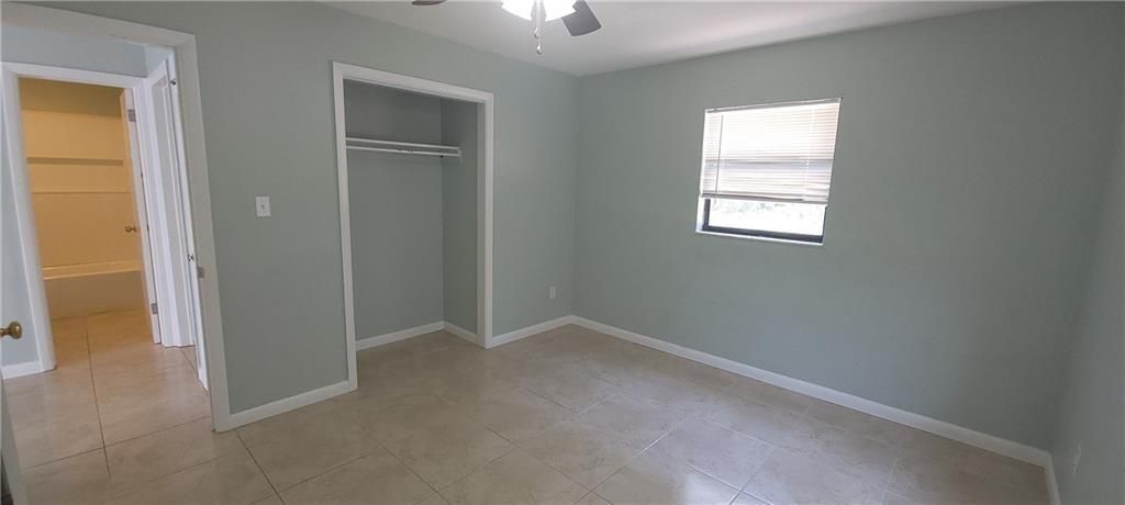 For Sale: $235,000 (2 beds, 1 baths, 780 Square Feet)