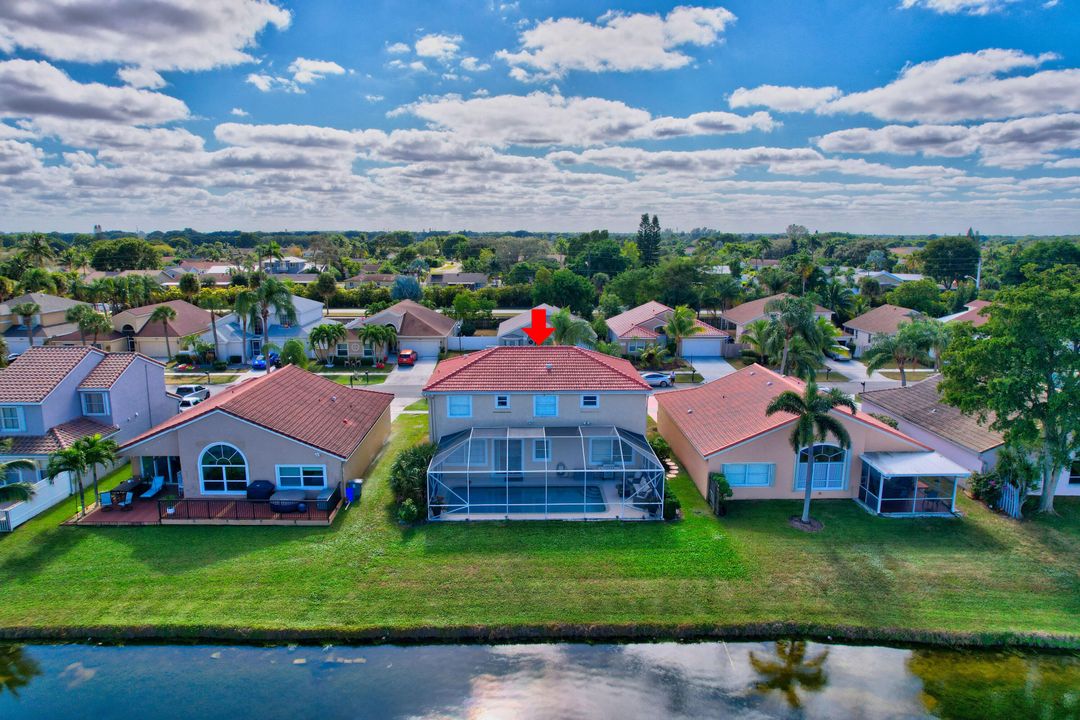 For Sale: $795,000 (4 beds, 2 baths, 2197 Square Feet)