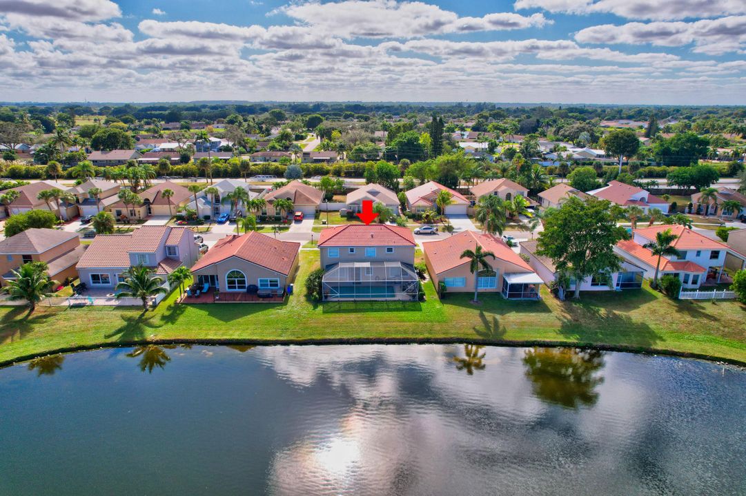 For Sale: $795,000 (4 beds, 2 baths, 2197 Square Feet)