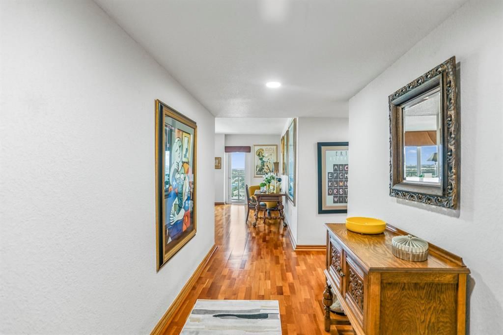 For Sale: $874,500 (2 beds, 2 baths, 1860 Square Feet)