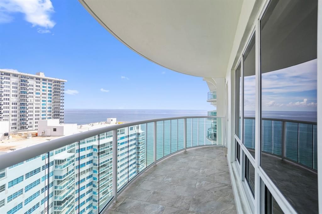 For Sale: $874,500 (2 beds, 2 baths, 1860 Square Feet)