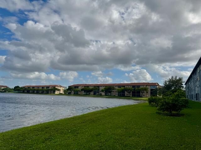 Activo con contrato: $199,900 (2 camas, 2 baños, 1192 Pies cuadrados)