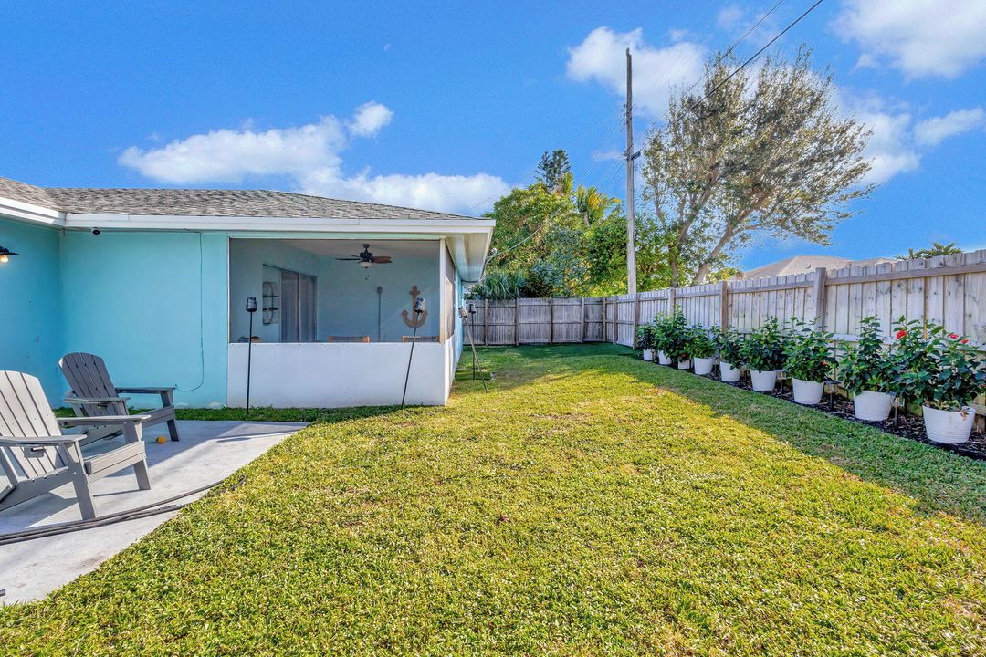 For Sale: $649,000 (3 beds, 2 baths, 1458 Square Feet)