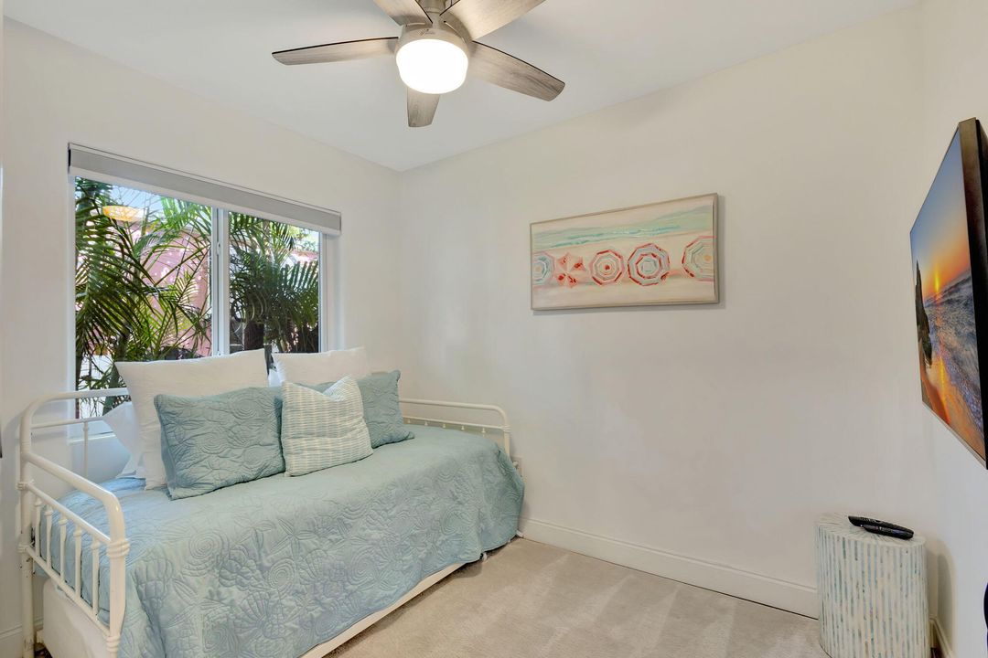 For Sale: $1,199,000 (3 beds, 2 baths, 1429 Square Feet)