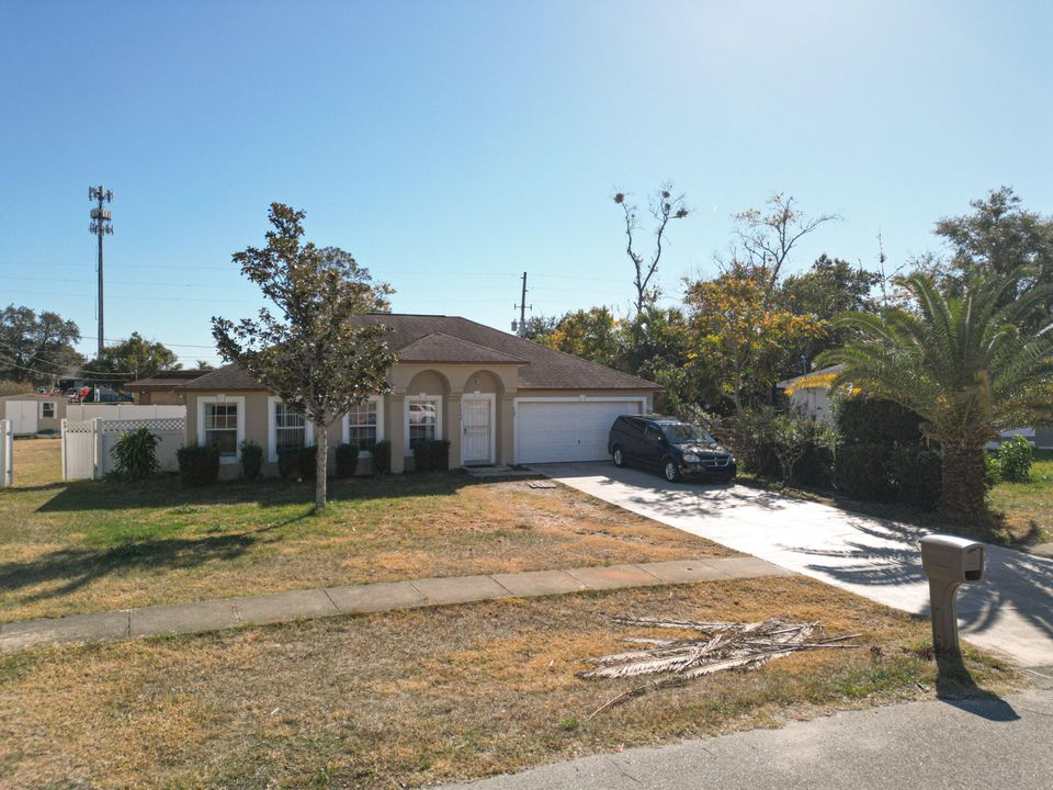 For Sale: $330,000 (4 beds, 2 baths, 2128 Square Feet)