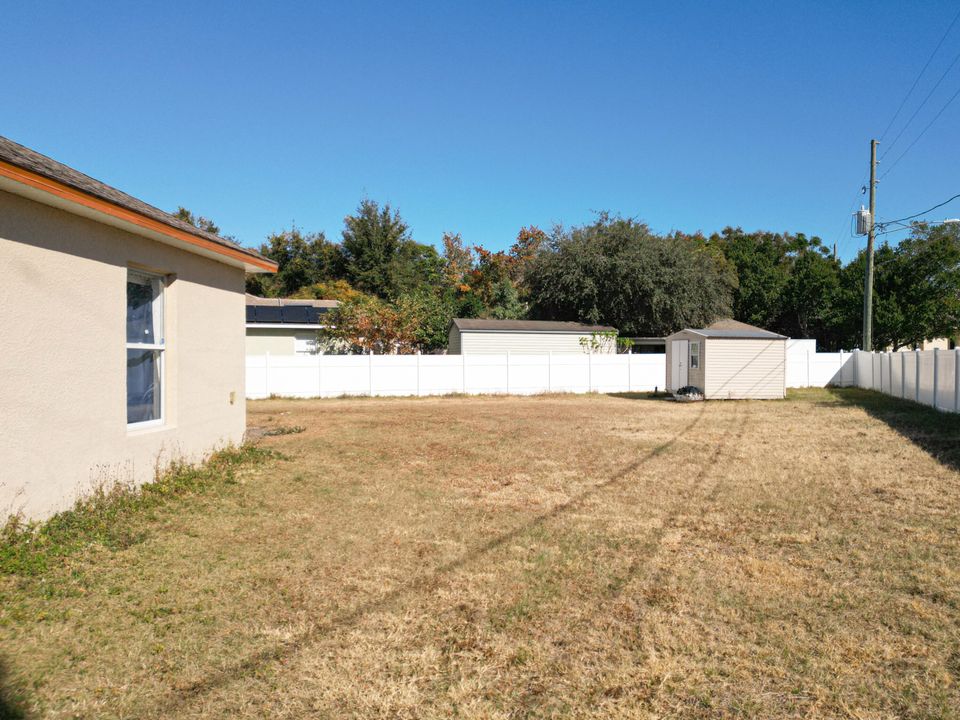 For Sale: $330,000 (4 beds, 2 baths, 2128 Square Feet)