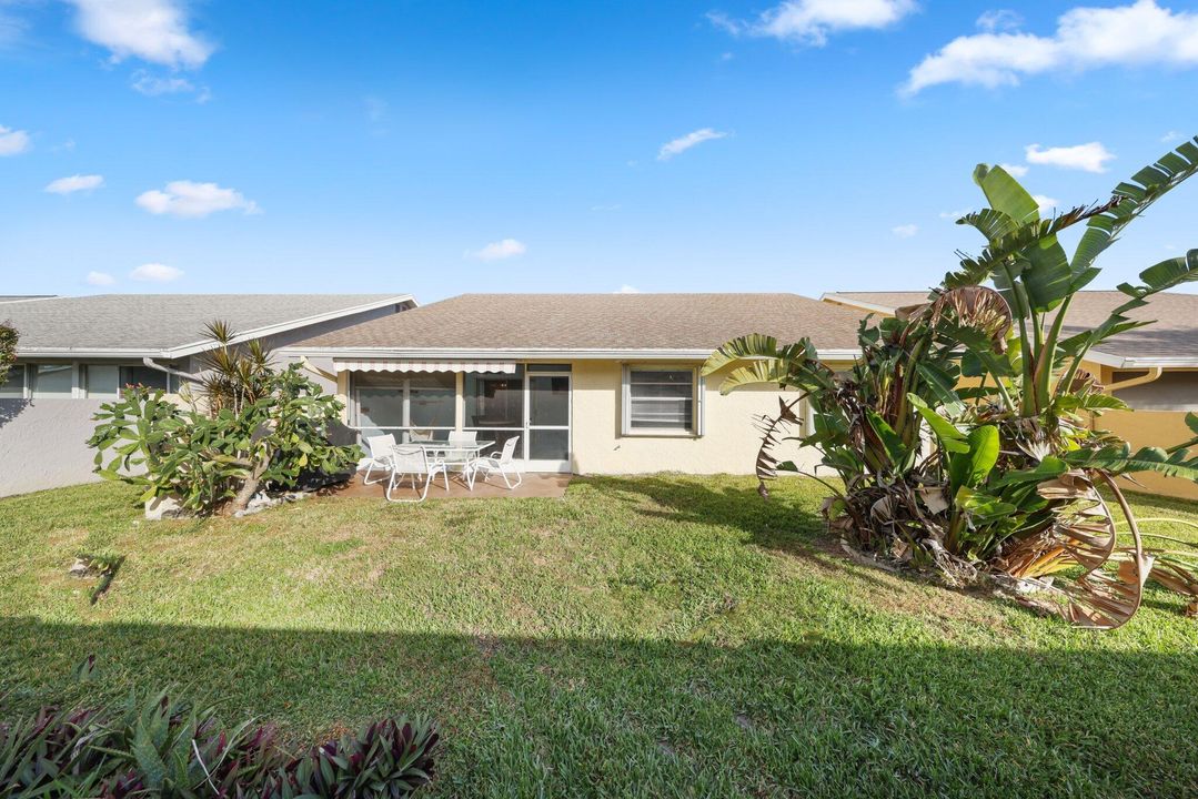 For Sale: $389,900 (3 beds, 2 baths, 1512 Square Feet)