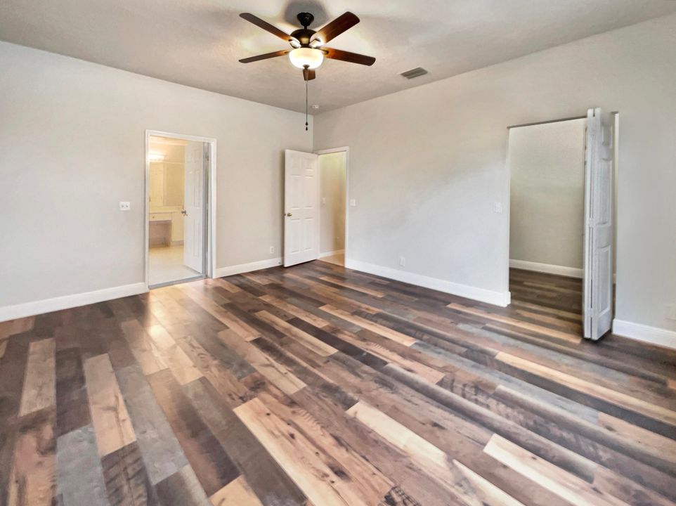 For Sale: $730,000 (4 beds, 2 baths, 2789 Square Feet)