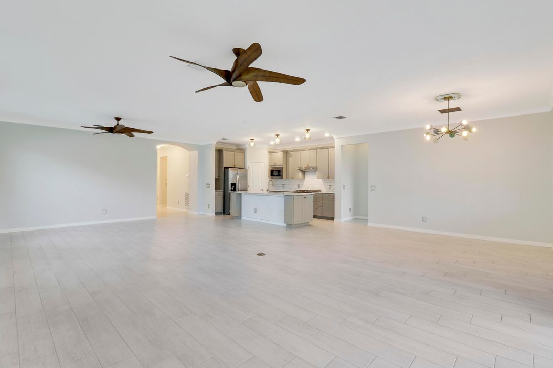 For Sale: $496,000 (2 beds, 2 baths, 2071 Square Feet)